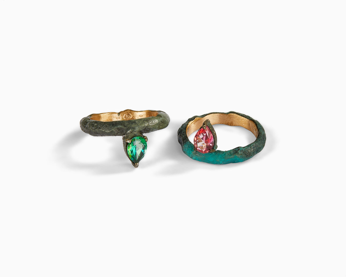 Anello Solitario in Bronzo con Zircone taglio a Goccia