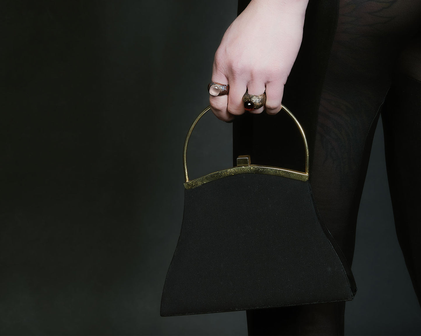 Anello in Bronzo con Quarzo Rosa | Natura