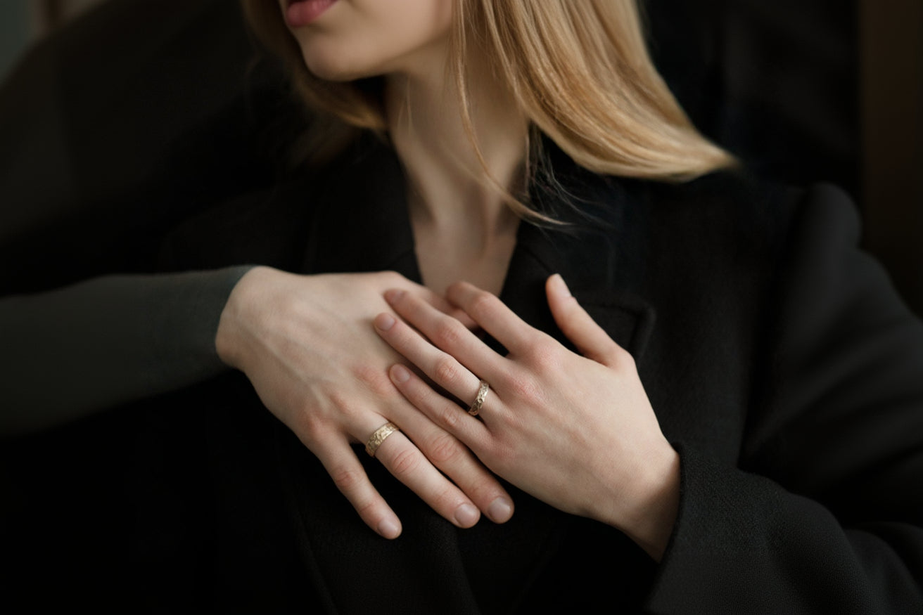 Fedi Nuziali Mantovana Martellata in Bronzo